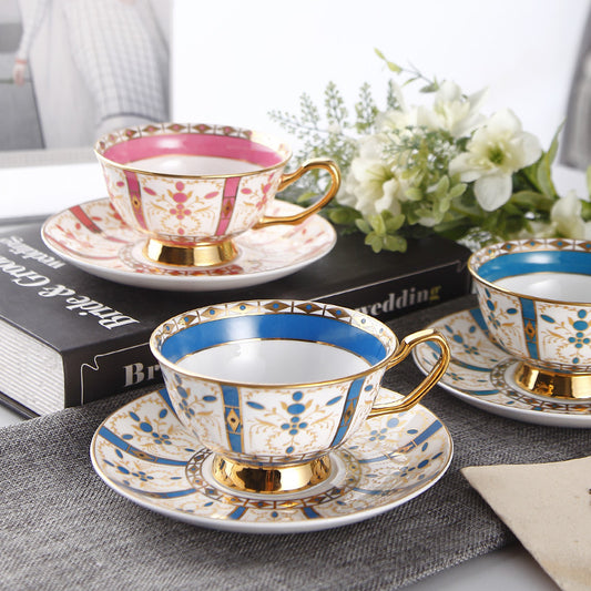 European Small Luxury Coffee Cup Set Bone China Tea Set Ceramic English Phnom Penh Black Tea Cup Flower Tea Cup